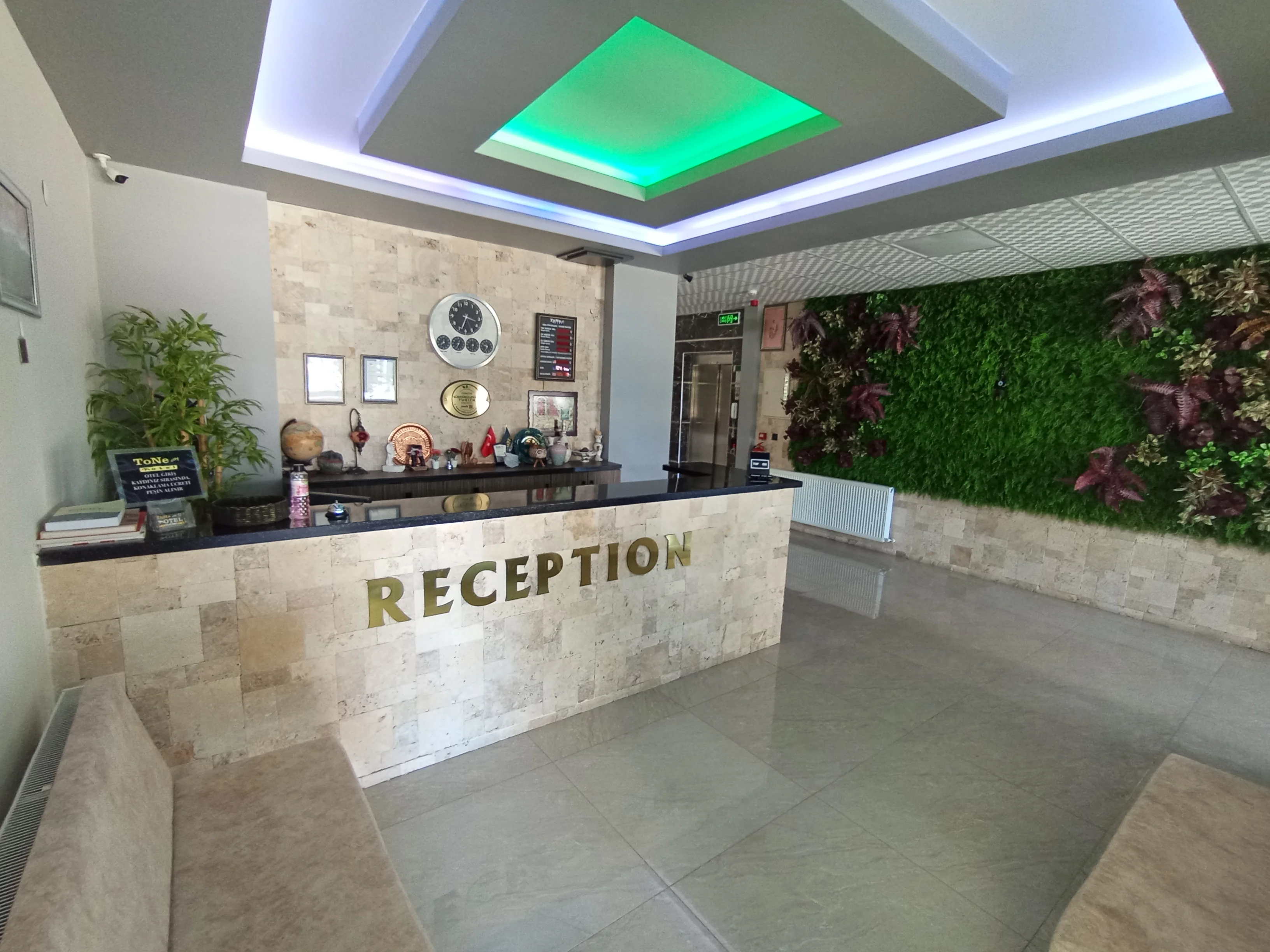 ToNe Otel genel görünüm 11